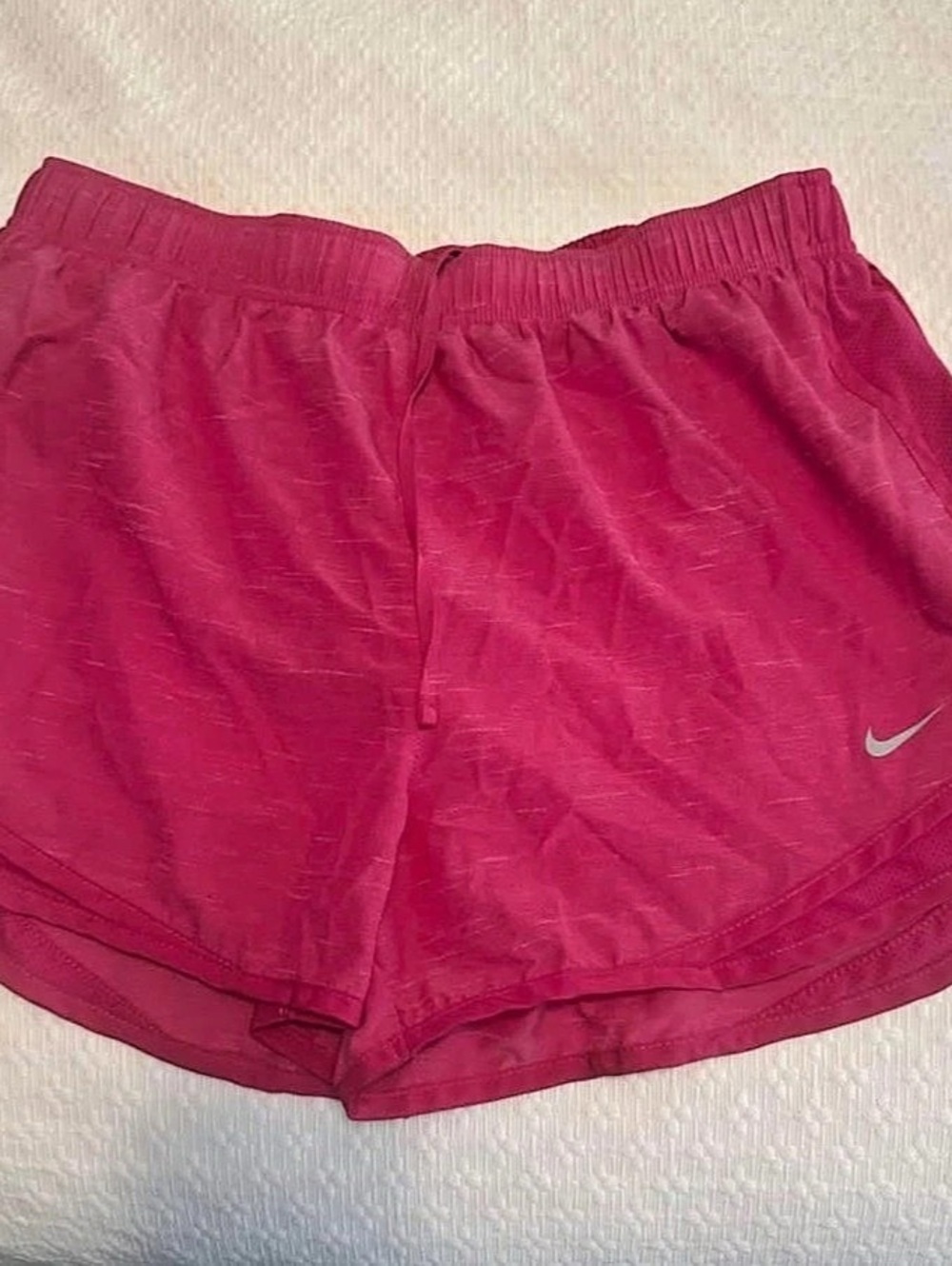 Nike Women's Dri-FIT Tempo Running Shorts Pink Large